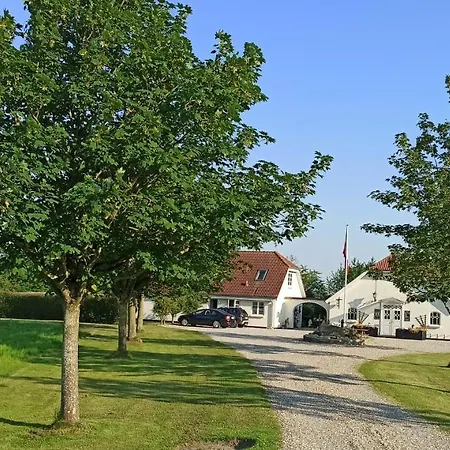 Bed & Breakfast Dragondrum Bed & Kitchen Ullerslev