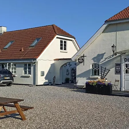 尤勒斯尼堡住宿加早餐旅馆 3*