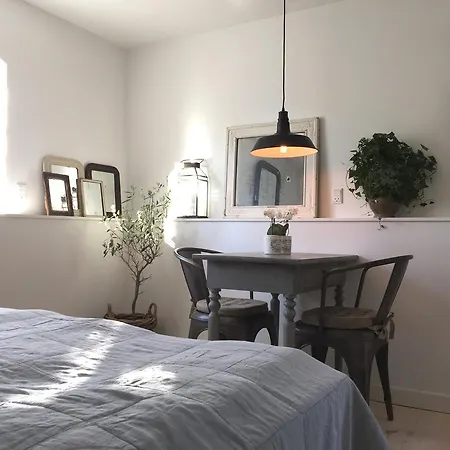 Bed & Breakfast Dragondrum Bed & Kitchen Ullerslev