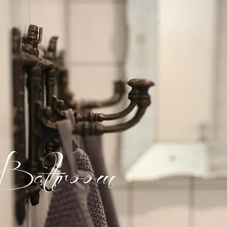 尤勒斯尼堡住宿加早餐旅馆 住宿加早餐酒店 Ullerslev