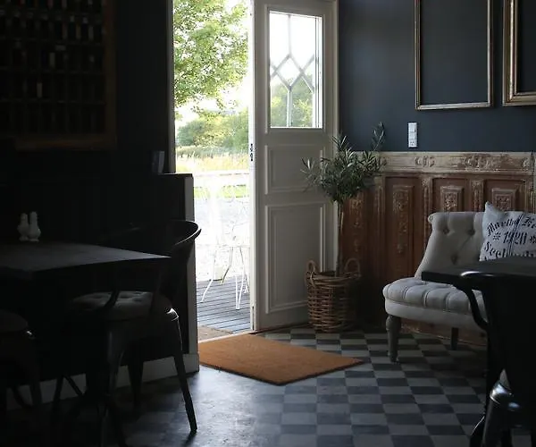 Braendekilde Bed & Breakfast 3*